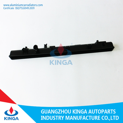 Réparation en plastique PREMACY '02 de radiateur de réservoir de réservoir de radiateur de voiture d'OEM FP85-15-200A - PLM fournisseur