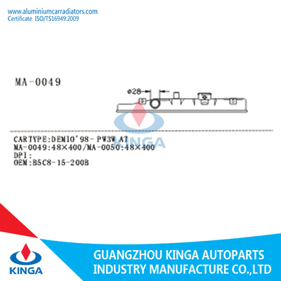 Mazda DEMIO '98 couverture supérieure de radiateur en plastique du réservoir B5C8-15-200B de radiateur de la TA de PW3W fournisseur