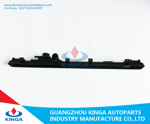 CAMRY 90-94 SV30/SV35 au réservoir supérieur de réservoir de radiateur de radiateur en plastique d'OEM 16400-74680/74690 fournisseur