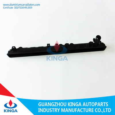 Réservoirs de radiateur Mazda Miata/MX-5 1999 2004 PA66 mettent BP4W-15-200A en bouteille fournisseur