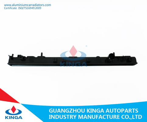Remplacement en plastique de réservoir du radiateur MR212454/MR281667 pour Mitsubishi GLANT 1998 fournisseur