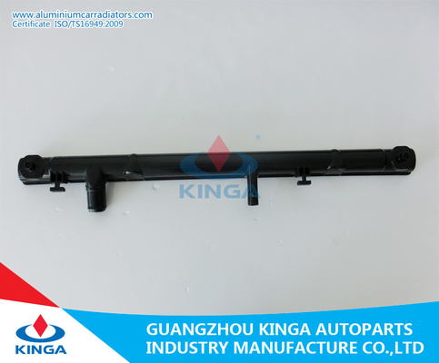Réservoir inférieur en plastique de radiateur de voiture pour la TA ACV30 de Toyota Camry 2003-2006 fournisseur