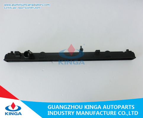 Réservoir inférieur en plastique de radiateur de voiture pour la TA ACV30 de Toyota Camry 2003-2006 fournisseur