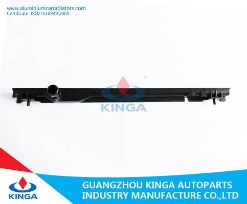 Réservoir d'eau en plastique de radiateur de système de refroidissement de voiture pour Toyota 2003 CAMRY MCV30 à OEM16400-20260 fournisseur