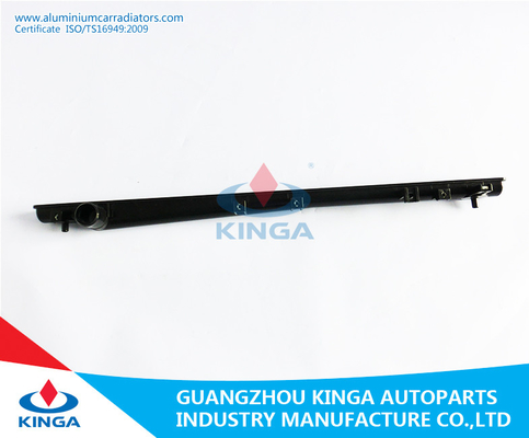 Le radiateur d'OEM 16400-0A170/0A180 au plastique de radiateur de liquide réfrigérant échoue AVALON 2000-2004 de TOYOTA À fournisseur