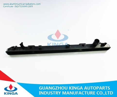 Remplacement inférieur de réservoir de Raidator pour OEM 16400-OAO71 de Toyota Sienna'97-At fournisseur