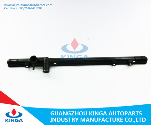 16400-46180 réservoir en plastique de radiateur de réparation de l'eau pour TOYOTA LEXUS'95-98 JZS149 fournisseur