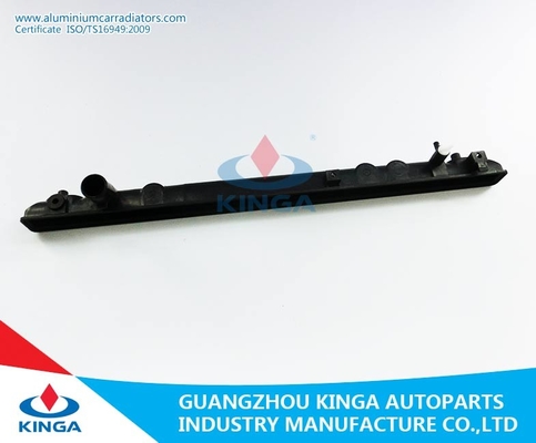 Le réservoir d'eau en plastique pour le réservoir automatique de radiateur partie la TA de TOYOTA Crown'98 JZS155 fournisseur