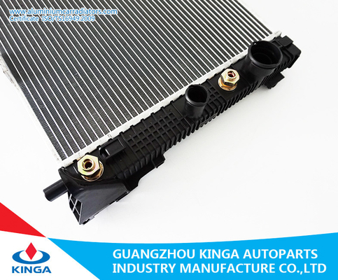 Radiateur de BENZ pour W204'07-AT/E-CLASS CLASSE de la c W212/204'09-AT avec OEM 2045000403/1503/2803 fournisseur