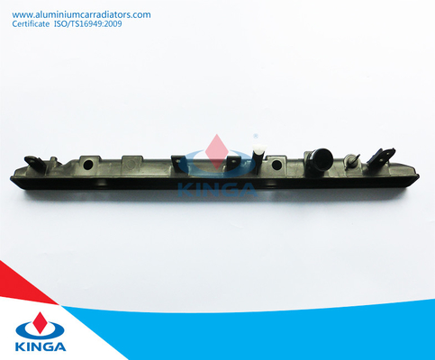 Réservoir d'eau en plastique de réservoir en plastique de radiateur pour le radiateur automatique de HONDA CIVIC'05 FA1 À fournisseur