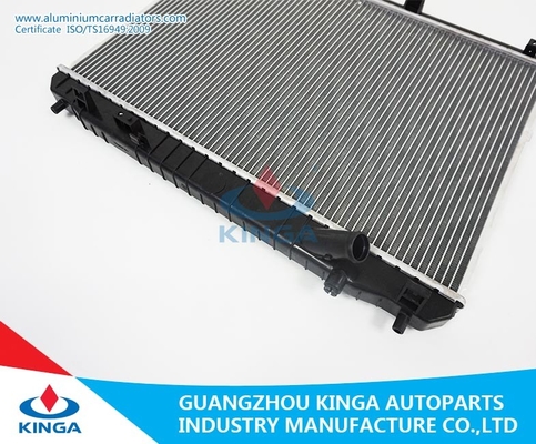 Radiateurs en aluminium de voiture de Kia pour Carens'02-Mt, radiateur des véhicules à moteur d'OEM 0K2FA-15-200 fournisseur