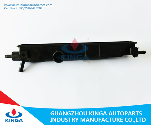 Réservoir gauche en plastique de radiateur pour OEM durable 1300147 de réservoir de rechange de la TA d'ASTRA F 91-00 fournisseur
