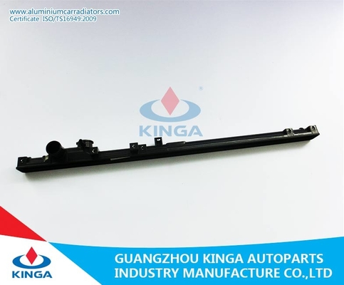 Pièces de rechange en plastique automatiques de réservoir de dessus de radiateur/réservoir de radiateur pour l'OEM de LEXUS'99 JZS160 16400-46570 fournisseur