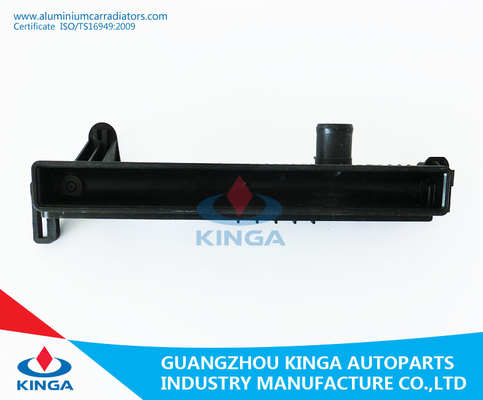 Remplacez le réservoir en plastique de droite de réservoir de radiateur pour la TA 1.9D de RENAULT KANGOO 97 fournisseur