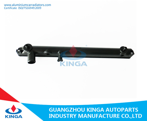 Radiateur inférieur en plastique de réservoir pour SUZUKI VITARA'97-AT fournisseur