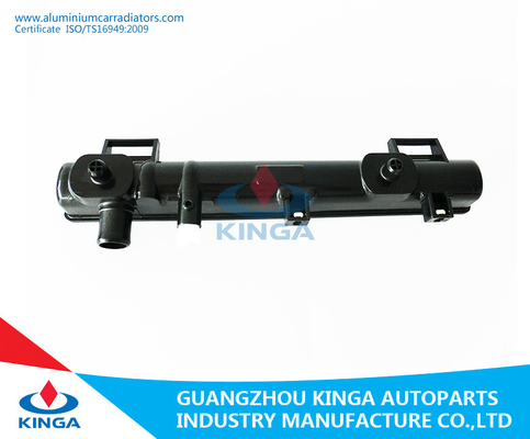 Réservoir en plastique du radiateur PA66 pour les pièces de rechange durables de voiture de SUZUKI ALTO'02- 1.1i fournisseur