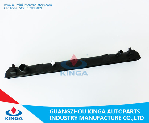 Réservoir inférieur en plastique pour le radiateur automatique du chariot G15 96-02 de Suzuki Caltus fournisseur