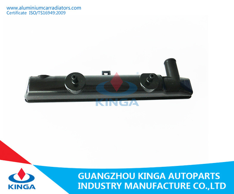 Le réservoir d'eau en plastique pour le radiateur automatique partie l'alto III de Suzuki 1,0 1994 2002 À fournisseur