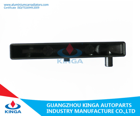 Le réservoir d'eau en plastique pour le radiateur automatique partie l'alto III de Suzuki 1,0 1994 2002 À fournisseur