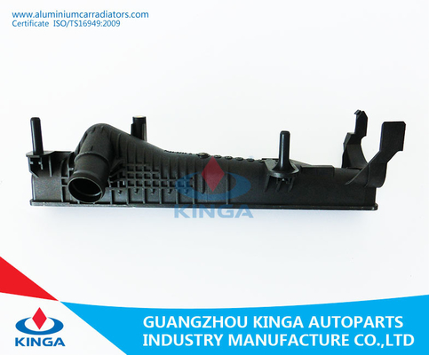 CLIO/KANGOO 1,2' réservoir latéral de réservoir du radiateur 98-01 de radiateur en plastique d'OEM 7700430784 fournisseur
