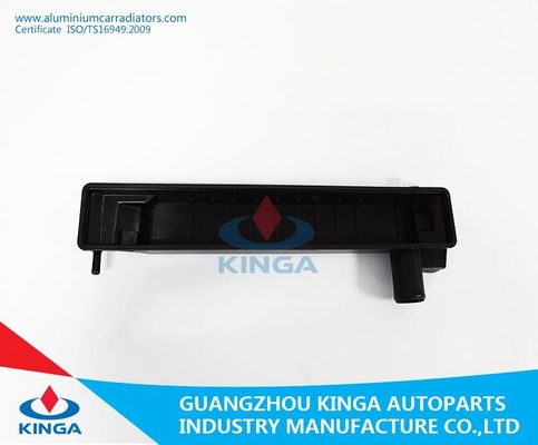 OEM de plastique 16400-5B740 de réparation de réservoir de radiateur de la TA de HIACE LZH104 (DIESEL) a laissé le réservoir fournisseur