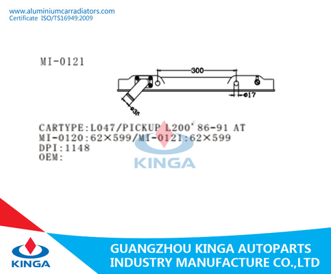 L047/PICKUP L200'86-91 au réservoir en plastique 62×599mm du FOND d'OEM de réservoir de radiateur fournisseur
