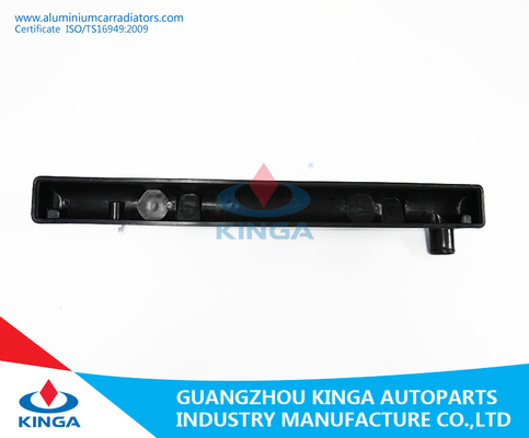 Réservoir en plastique du fond de radiateur d'OEM MR127853 de réservoir de radiateur de la TA de la collecte L200'96- fournisseur